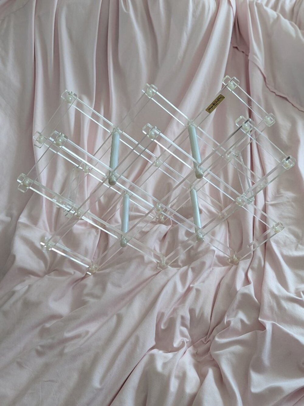 Georges Briard Clear Acrylic Expandable Wine Rack